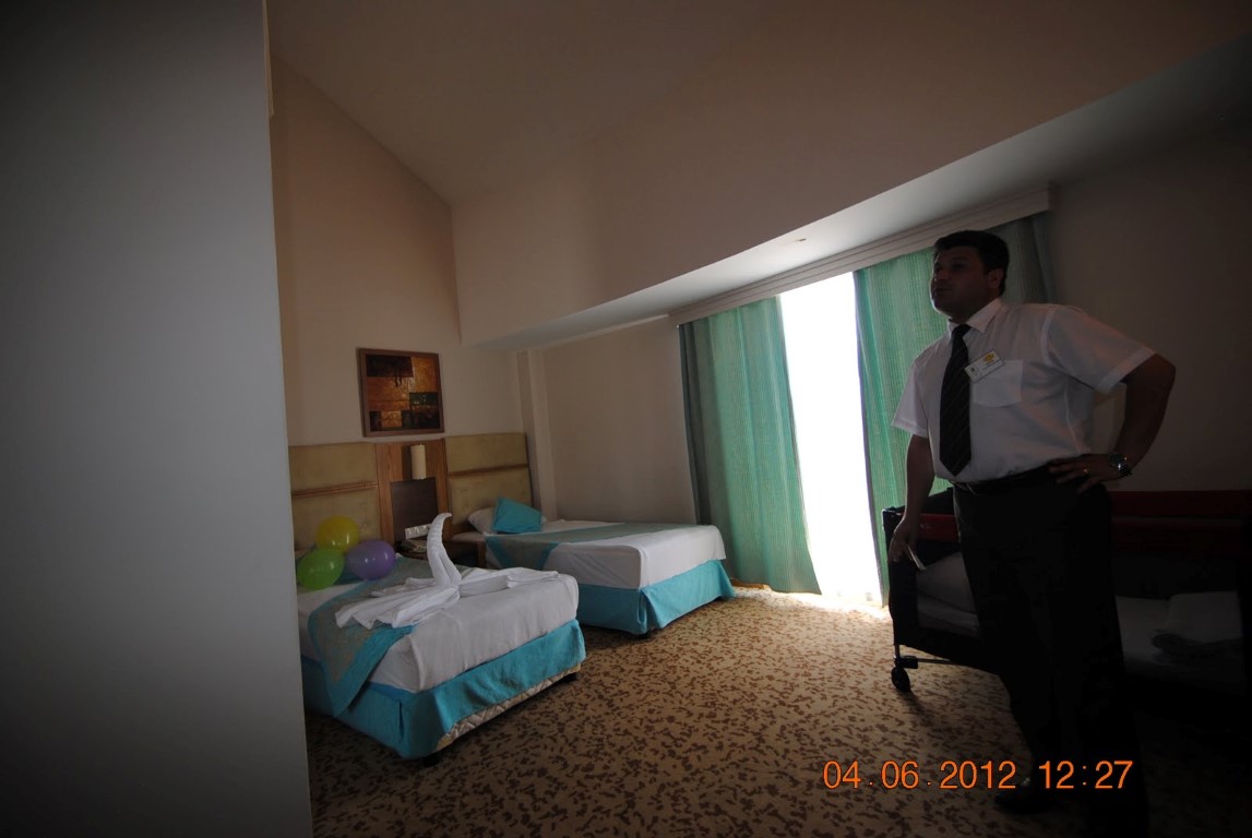 imagini hotel SATURN PALACE LARA